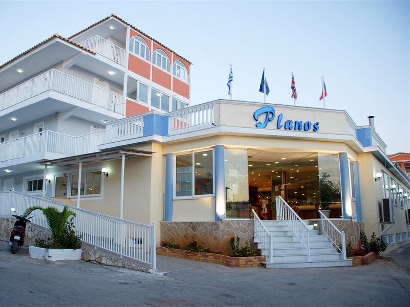 Deluxe Hotel 4*